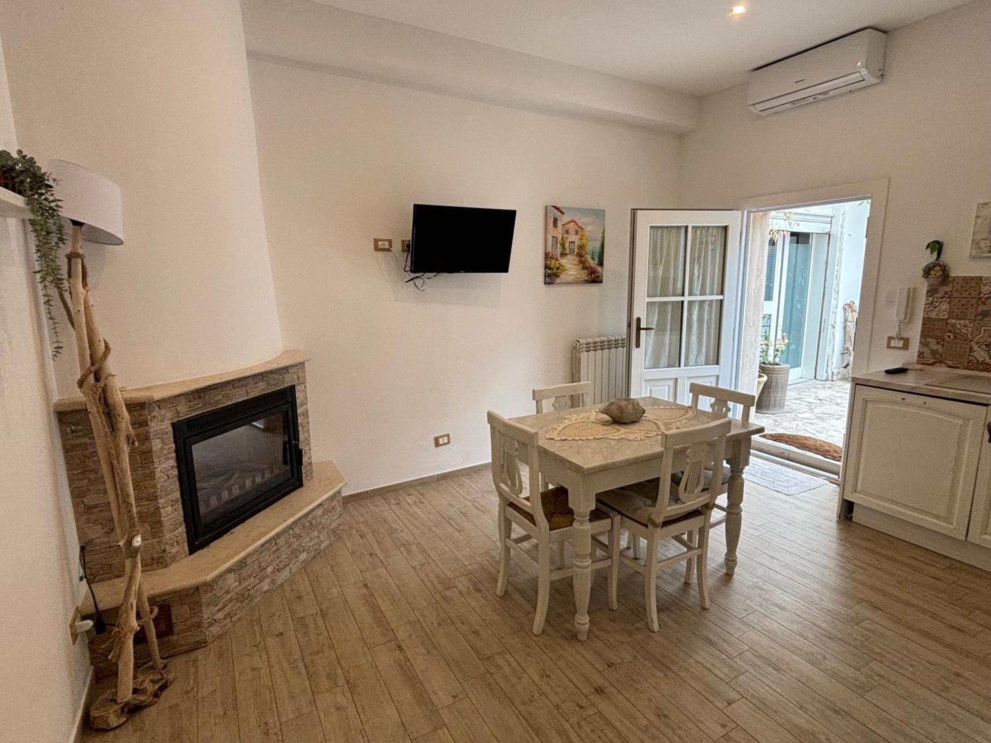 Il Cortiletto Apartment Таранто Екстериор снимка